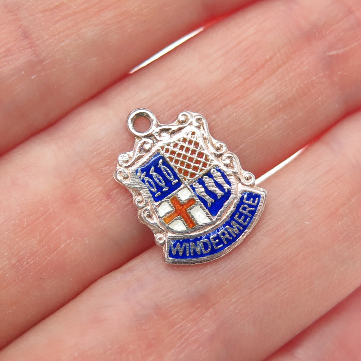 925 Sterling Silver Vintage Enamel Windermere Coat of Arms Minimalist Pendant