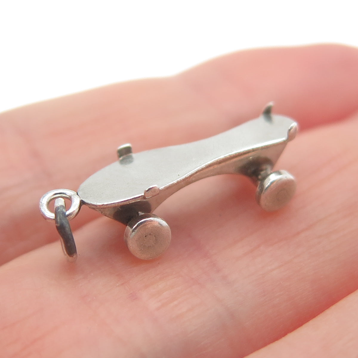 925 Sterling Silver Antique Art Deco Skateboard 3D Charm Pendant