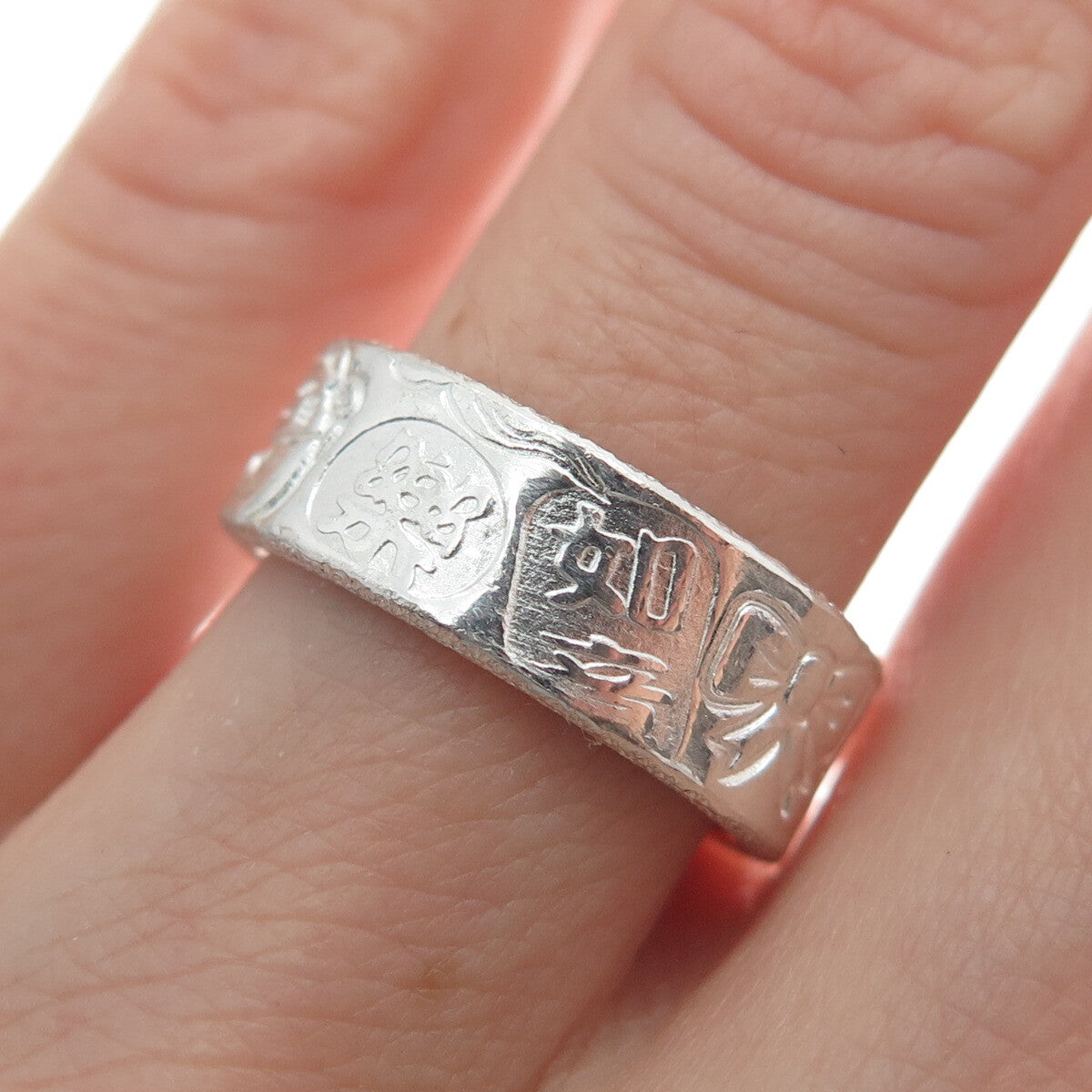 999 Fine Silver Vintage Lucky Symbols Band Ring Size 5.25