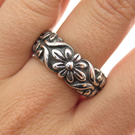 925 Sterling Silver Vintage Flower Oxidized Band Ring Size 8.25