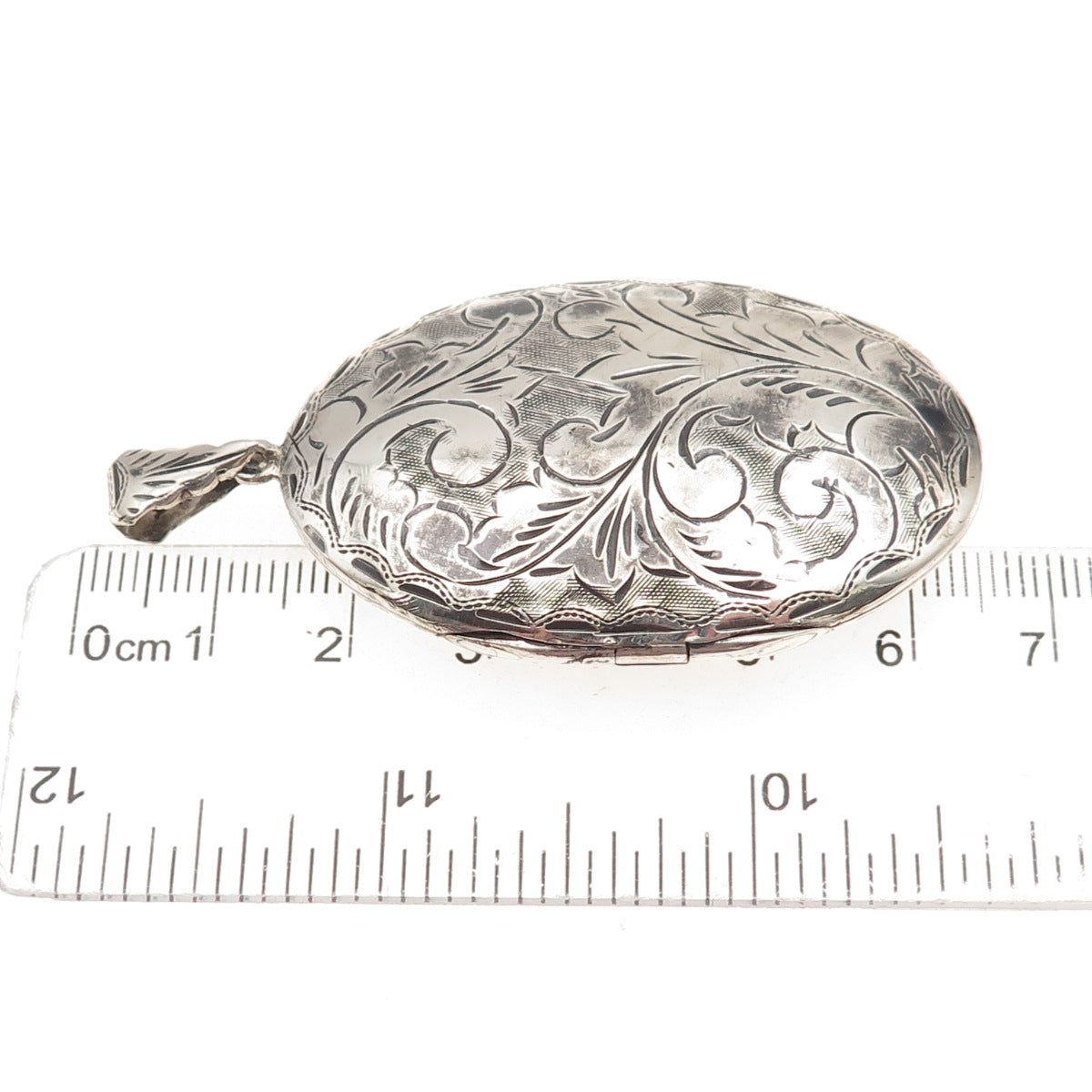 925 Sterling Silver Vintage Engraved Floral Oxidized Oval Locket Pendant