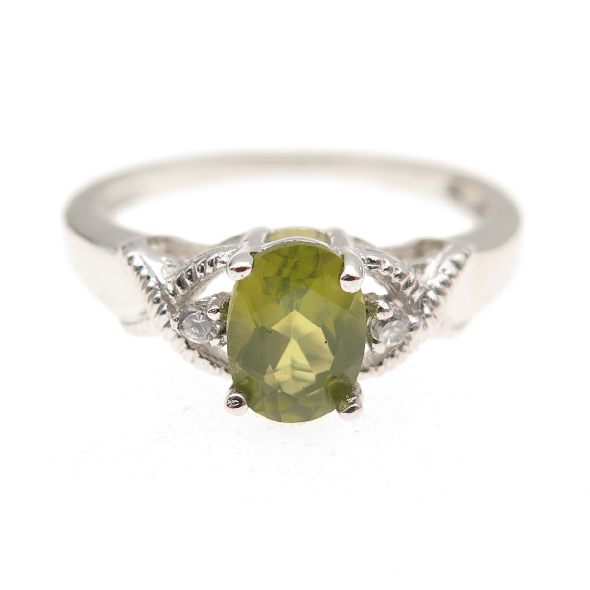 925 Sterling Silver Vintage Real Oval-Cut Peridot & C Z Ring Size 7