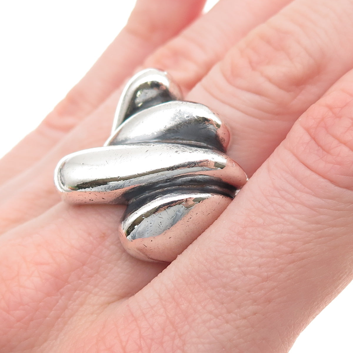 925 Sterling Silver Vintage Modernist Oxidized Ring Size 5.75