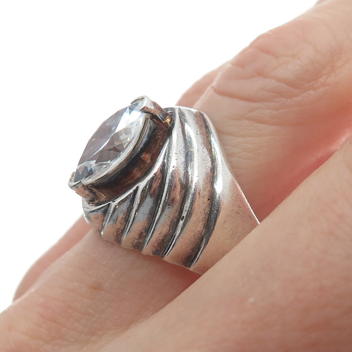 925 Sterling Silver Vintage Marquise-Cut Shaped C Z Ribbed Ring Size 9.25