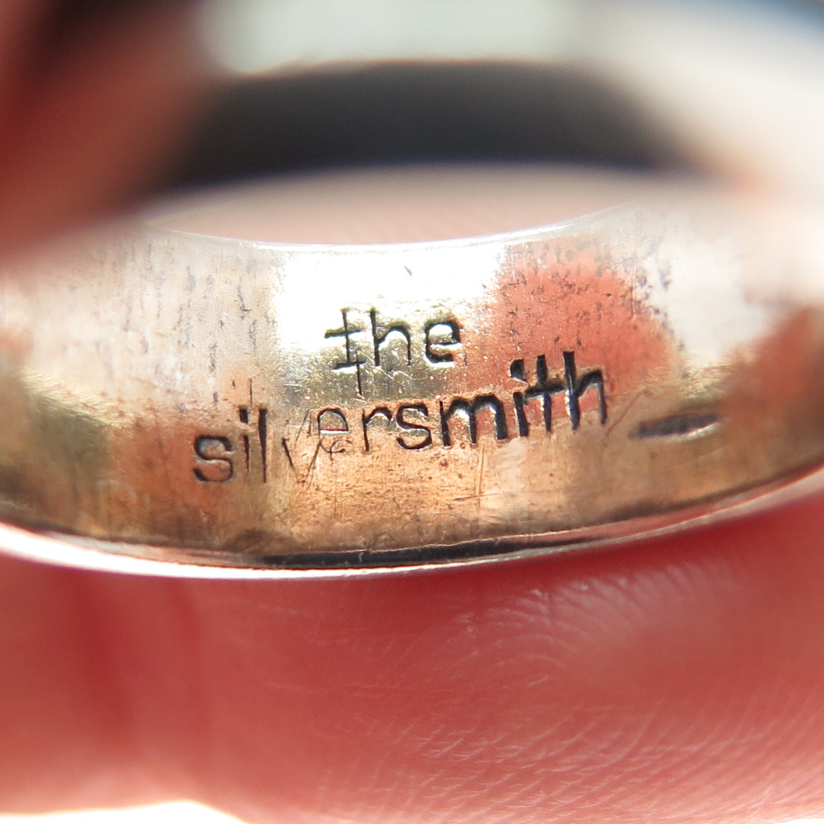 THE SILVERSMITH Sterling Silver Vintage Modernist Oxidized Band Ring Size 7.25