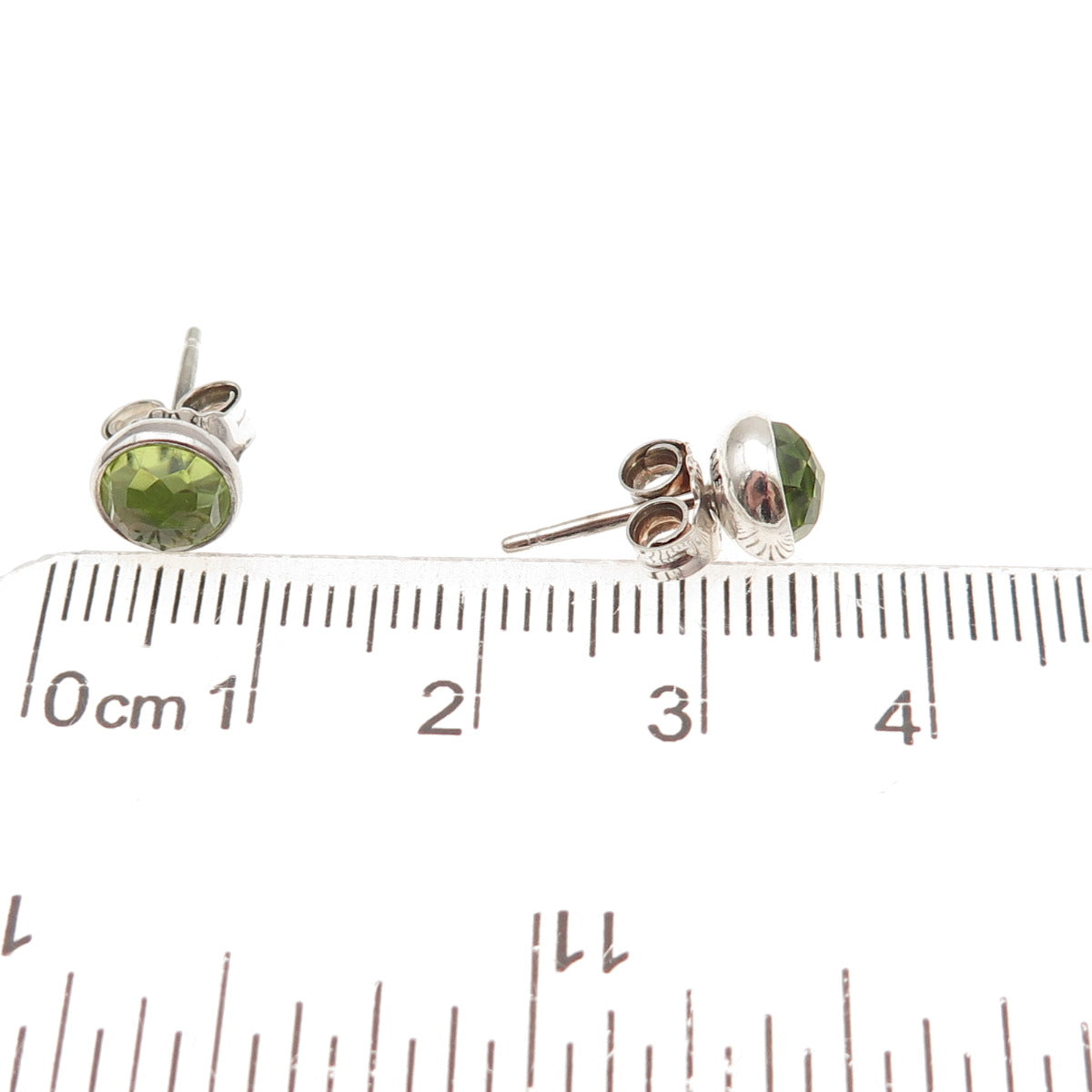 Pandora 925 Sterling Silver Real Peridot August Birthday Blooms Stud Earrings