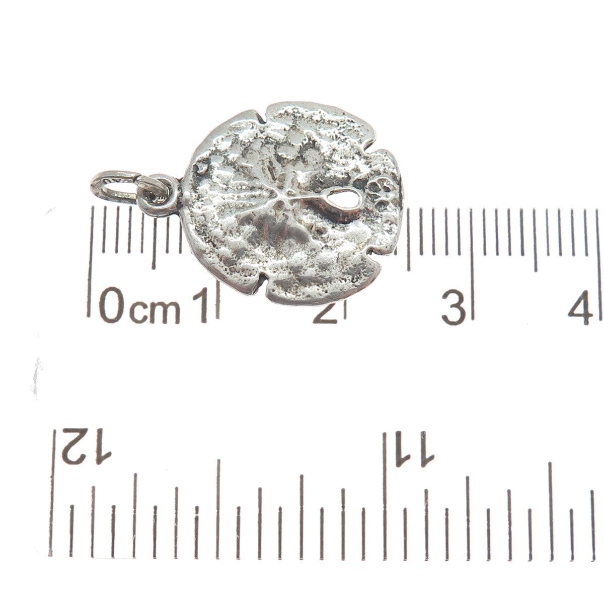 BEAU 925 Sterling Silver Vintage Sand Dollar Oxidized Minimalist Charm Pendant