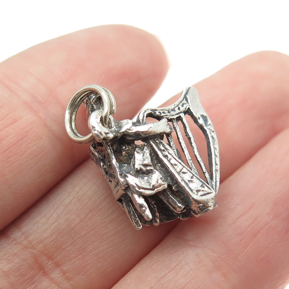 925 Sterling Silver Vintage Lady Playing the Harp 3D Pendant