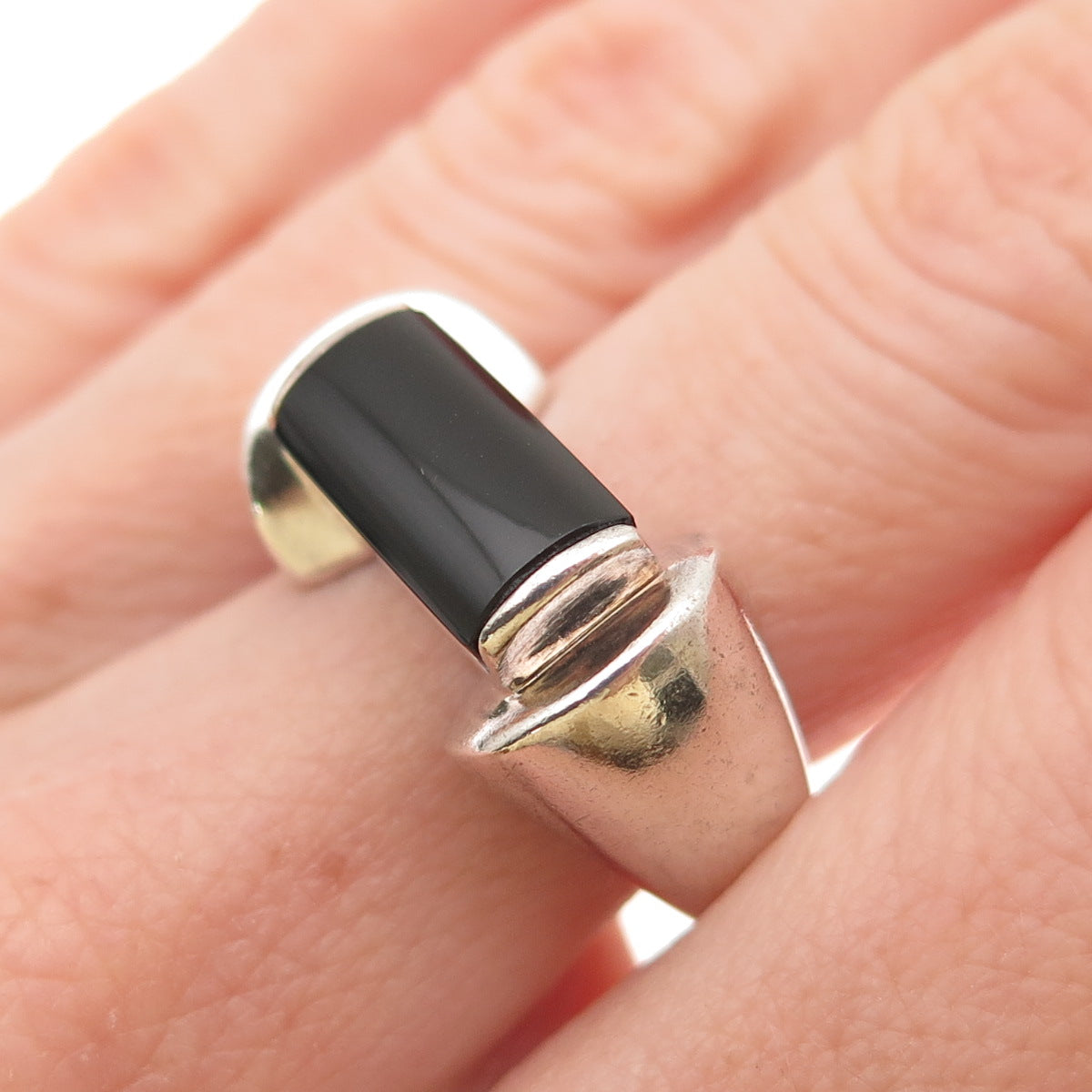 925 Sterling Silver Vintage Real Black Onyx Modernist Oxidized Ring Size 9