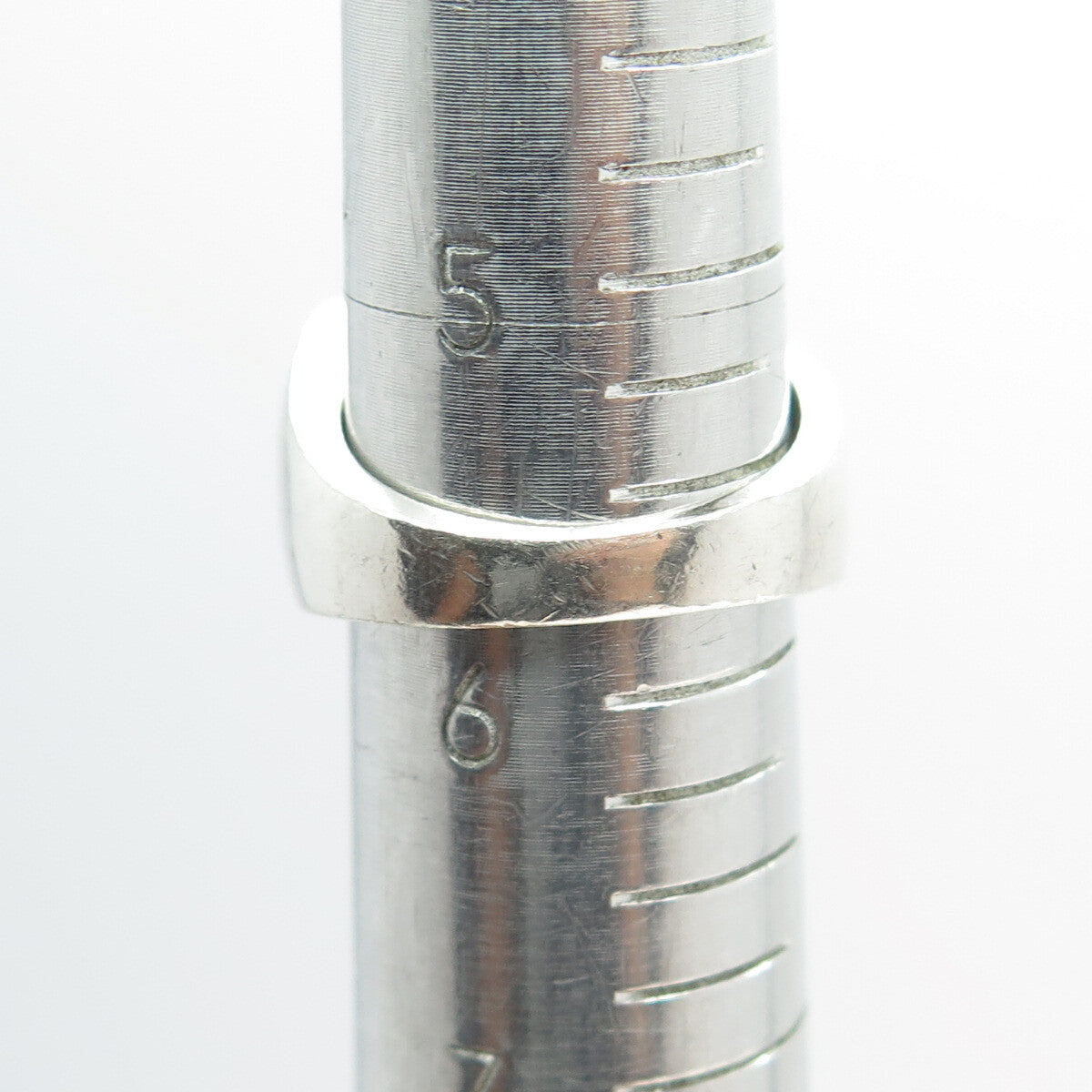 925 Sterling Silver Vintage Ribbed Modernist Ring Size 5.75