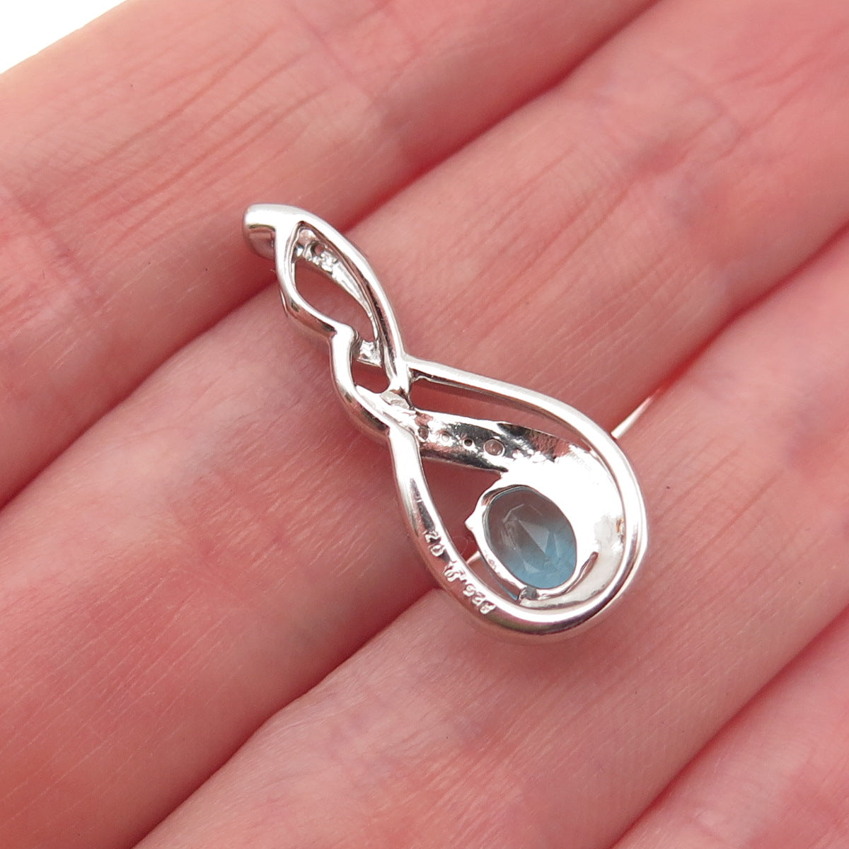 925 Sterling Silver Blue & White C Z Twisted Slide Charm Pendant