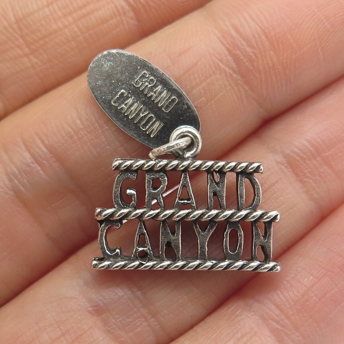 MAISELS INDIAN TRADING 925 Sterling Silver Vintage Grand Canyon Oxidized Pendant
