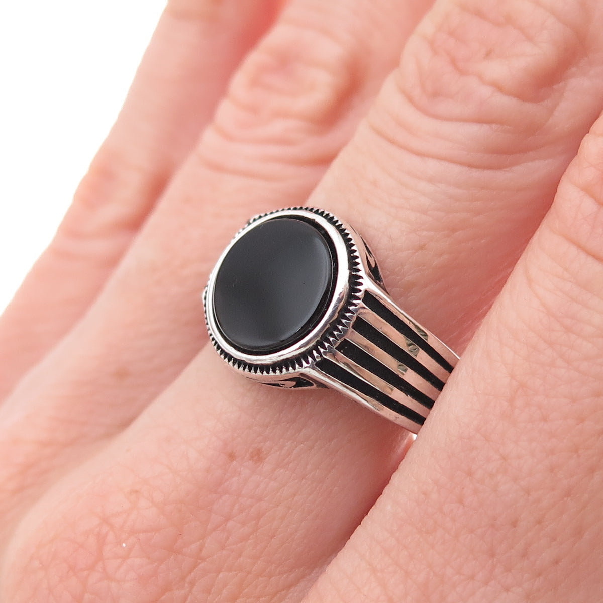 925 Sterling Silver Vintage Real Black Onyx Modernist Oxidized Ring Size 10.5