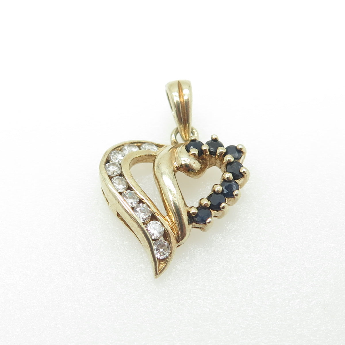 925 Sterling Silver Gold Plated Real Round-Cut Sapphire & C Z Heart Pendant