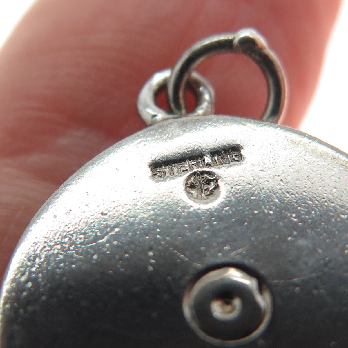 ART'S ELEGANCE 925 Sterling Silver Vintage Cable Car Minimalist 3D Charm Pendant