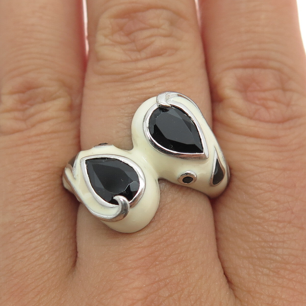 EMA 925 Sterling Silver Enamel & Black Spinel Modernist Bypass Ring Size 8