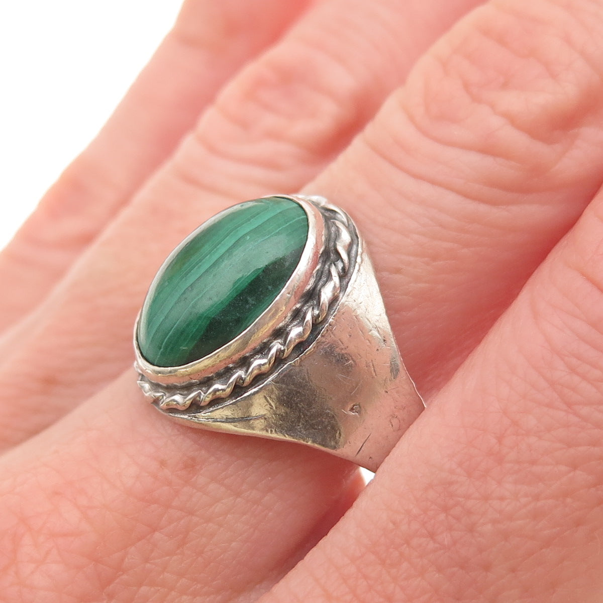 Old Pawn Sterling Silver Vintage Southwestern Malachite Tribal Ring Size 10.5