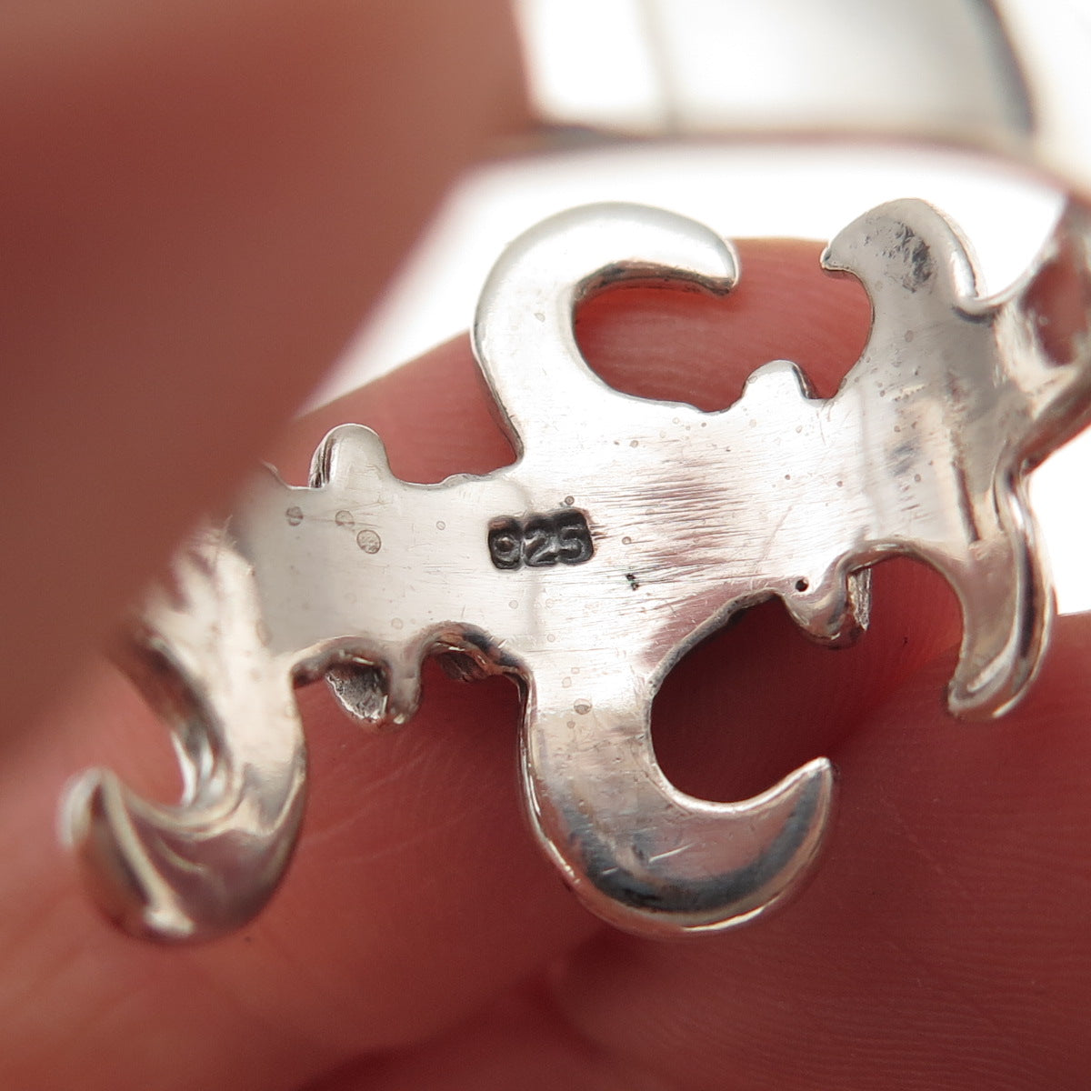925 Sterling Silver Vintage Fleur de Lis Oxidized Ring Size 11.5