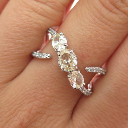 BOMB PARTY 925 Sterling Silver Canary & White C Z Ring Size 8.5