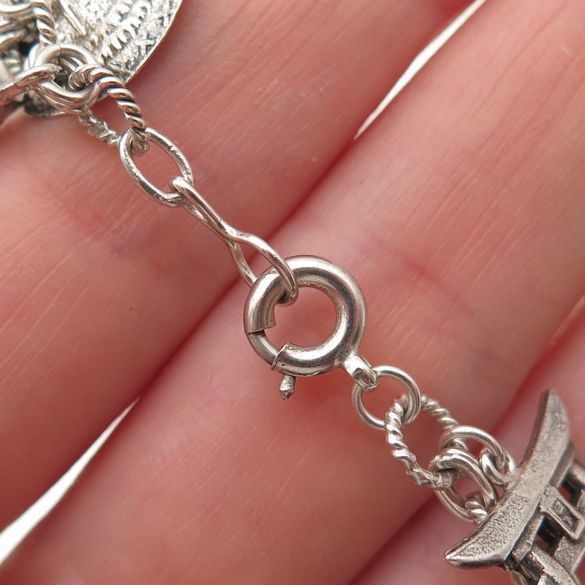 950 Silver Antique Japanese Culture & Travel Dangle Charms Bracelet 7.5"