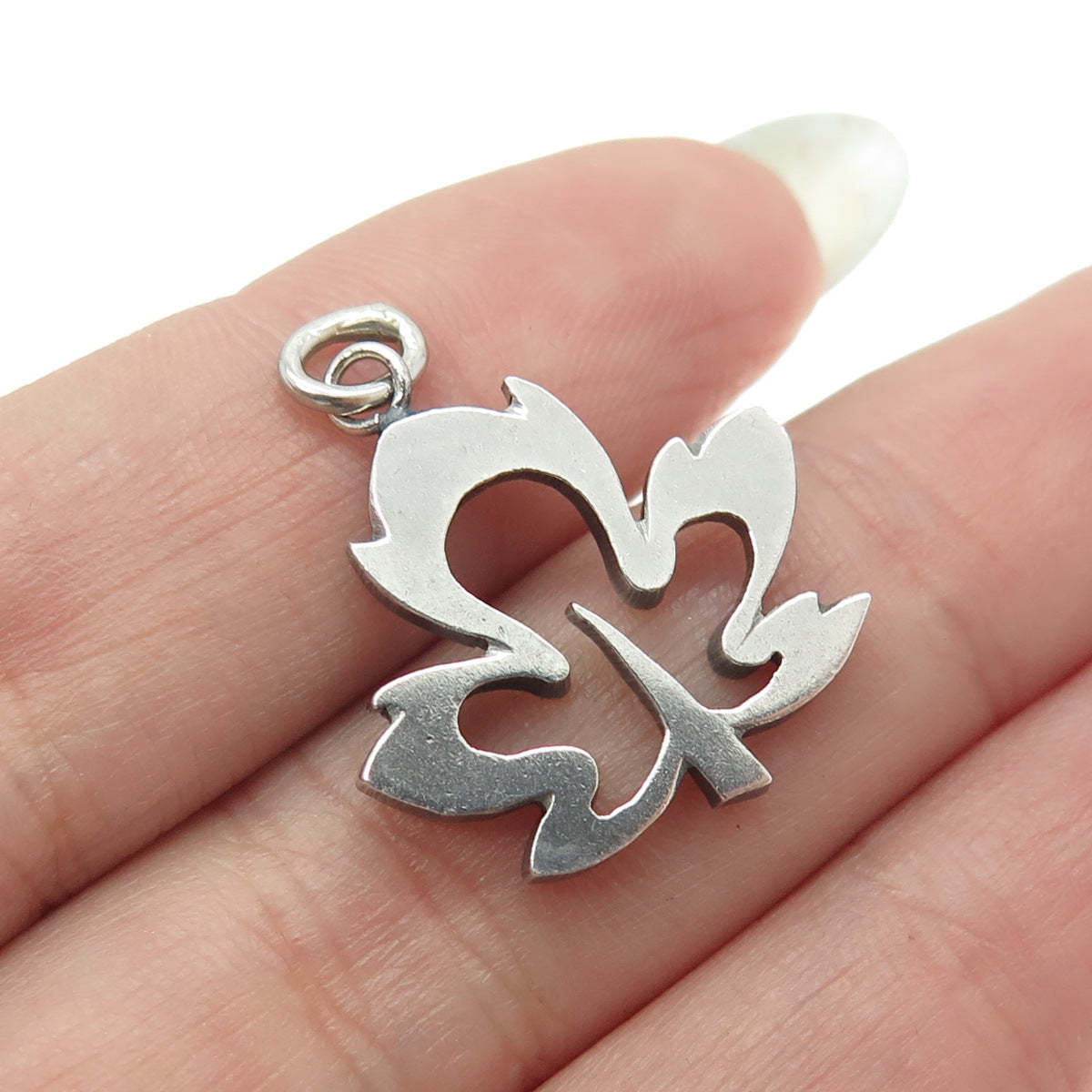 BSC BARBOUR 925 Sterling Silver Vintage Maple Leaf Pendant