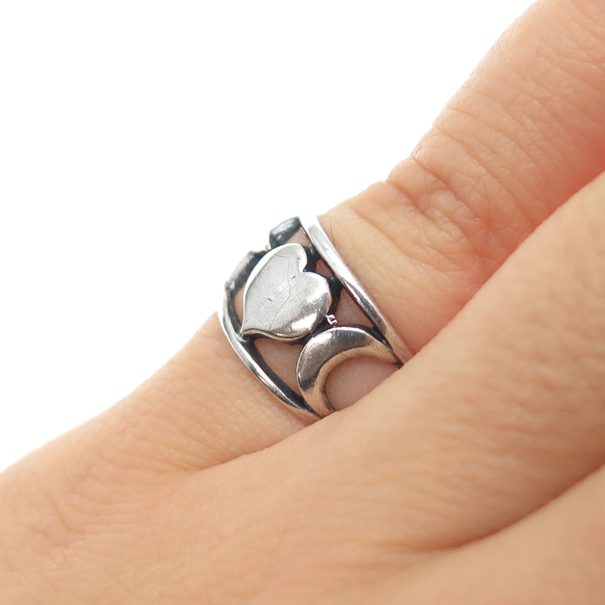 925 Sterling Silver Vintage Star Heart & Crescent Oxidized Ring Size 5