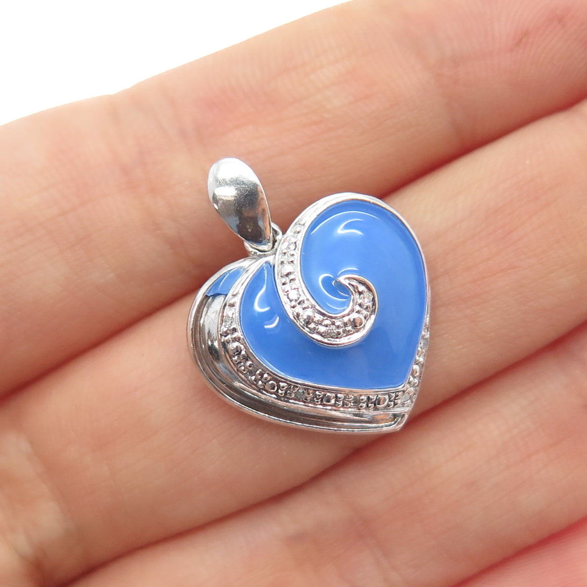 925 Sterling Silver Enamel Real Round-Cut Diamond Heart Charm Pendant