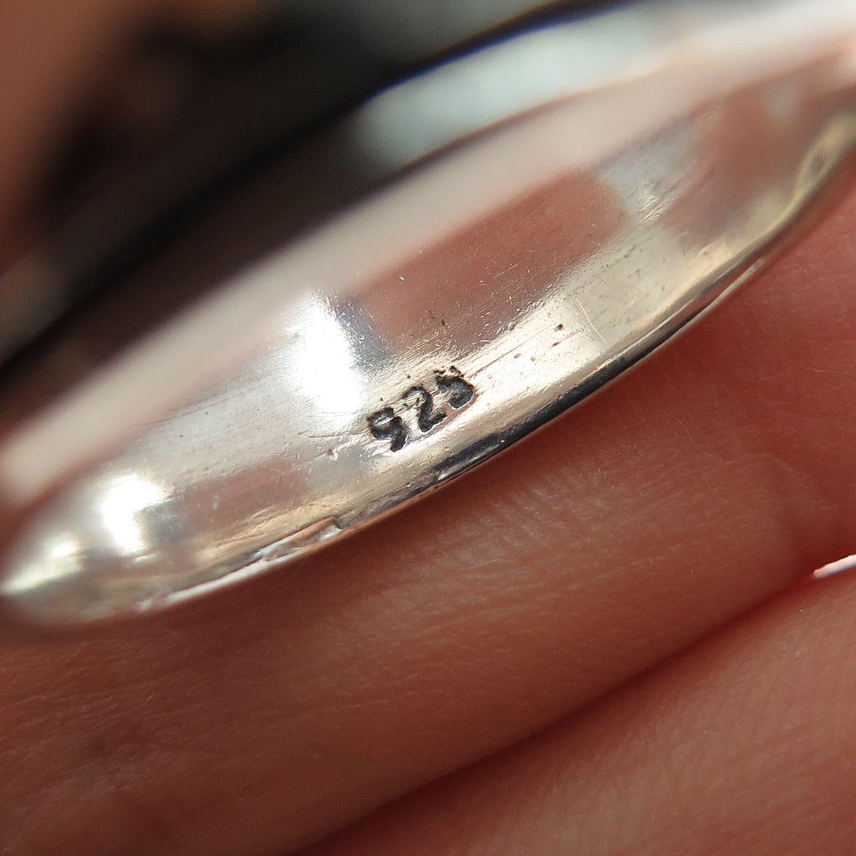 925 Sterling Silver Vintage Modernist Rotating Band Oxidized Ring Size 10.25
