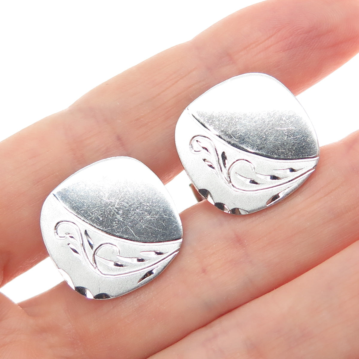 925 Sterling Silver Antique Art Deco T2 Engraved Floral Cushion-Shape Cufflinks