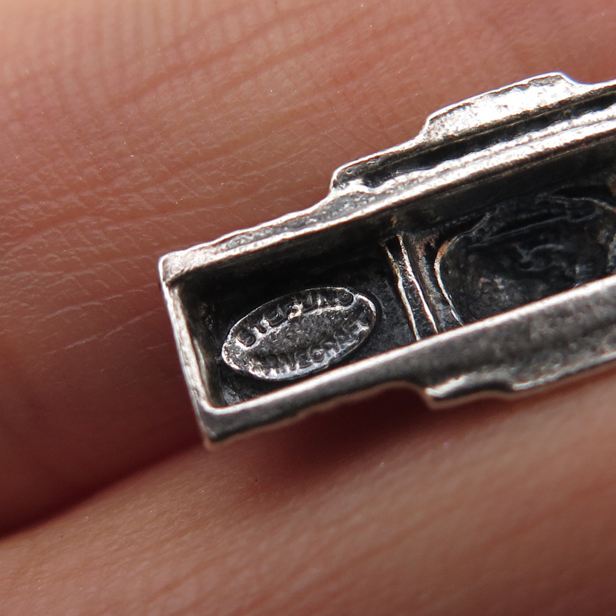 DANECRAFT 925 Sterling Silver Vintage Independence Hall Oxidized Mini 3D Pendant