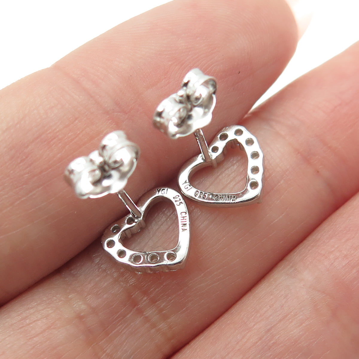 925 Sterling Silver Round-Cut C Z Heart Stud Earrings