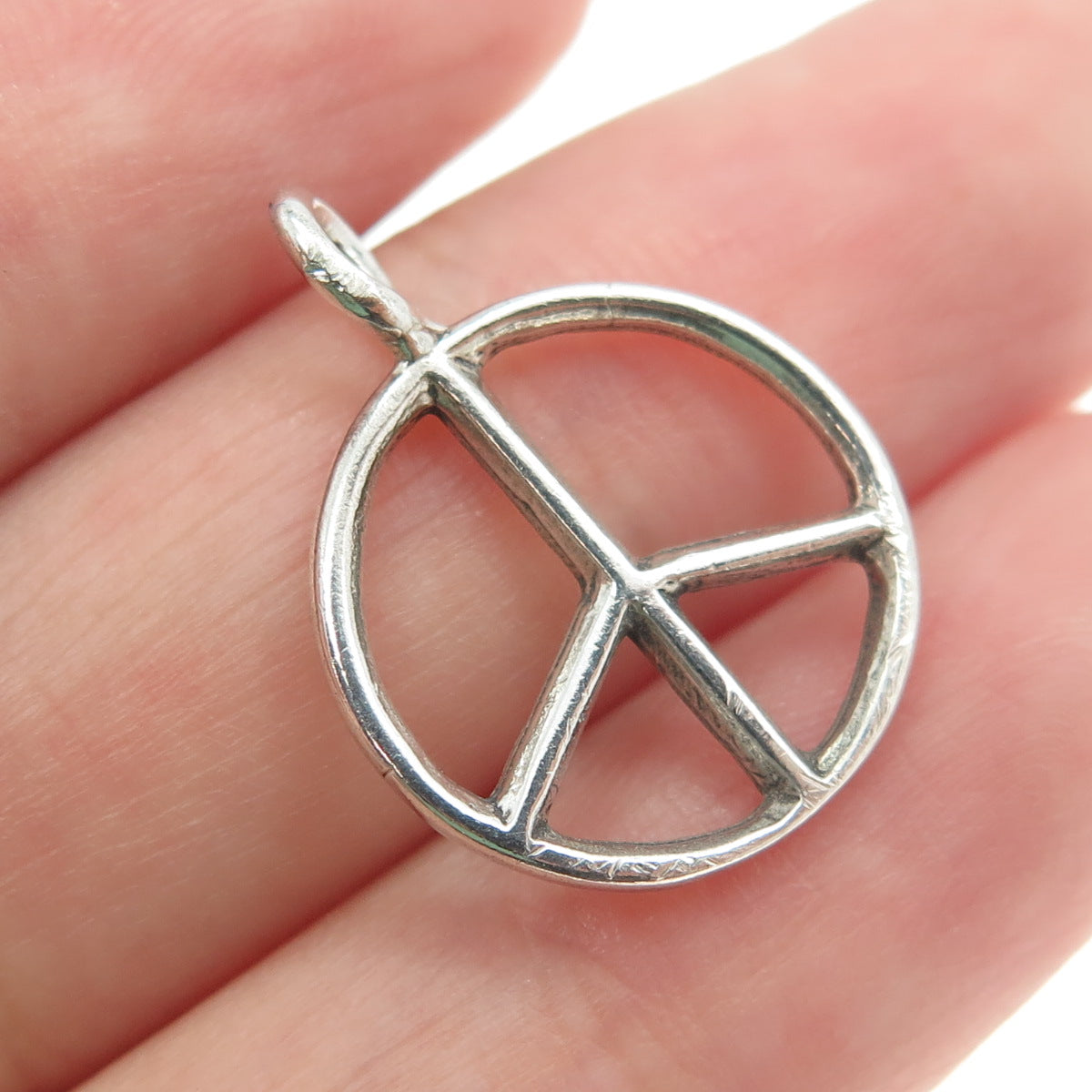 925 Sterling Silver Vintage Symbol of Peace Pendant