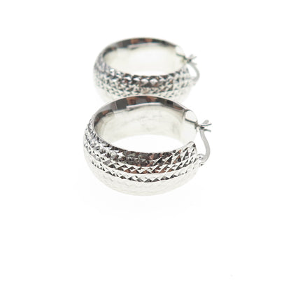 ANNIKA WITT 925 Sterling Silver Diamond-Cut Hoop Earrings