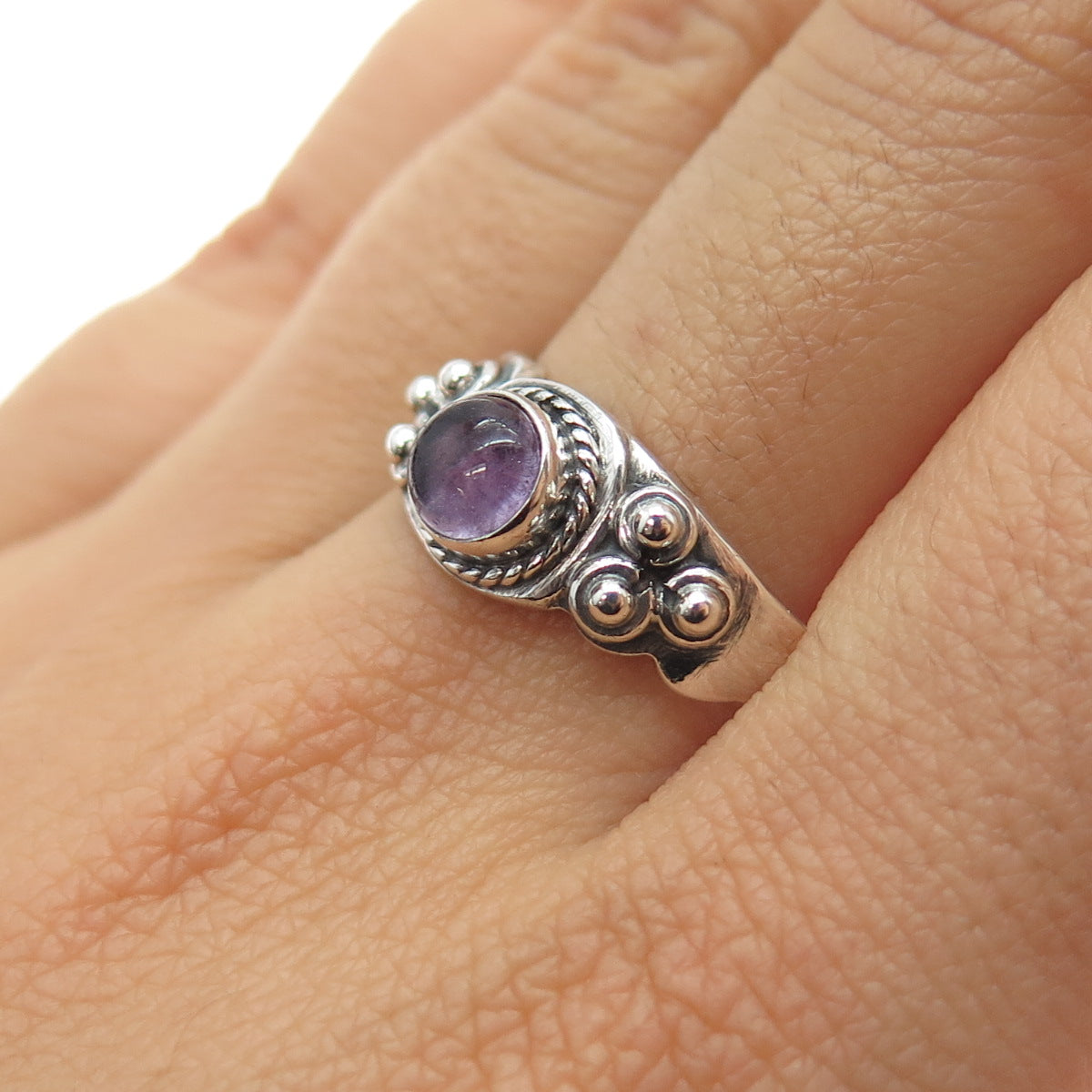 925 Sterling Silver Vintage Real Amethyst Beaded Oxidized Ring Size 9