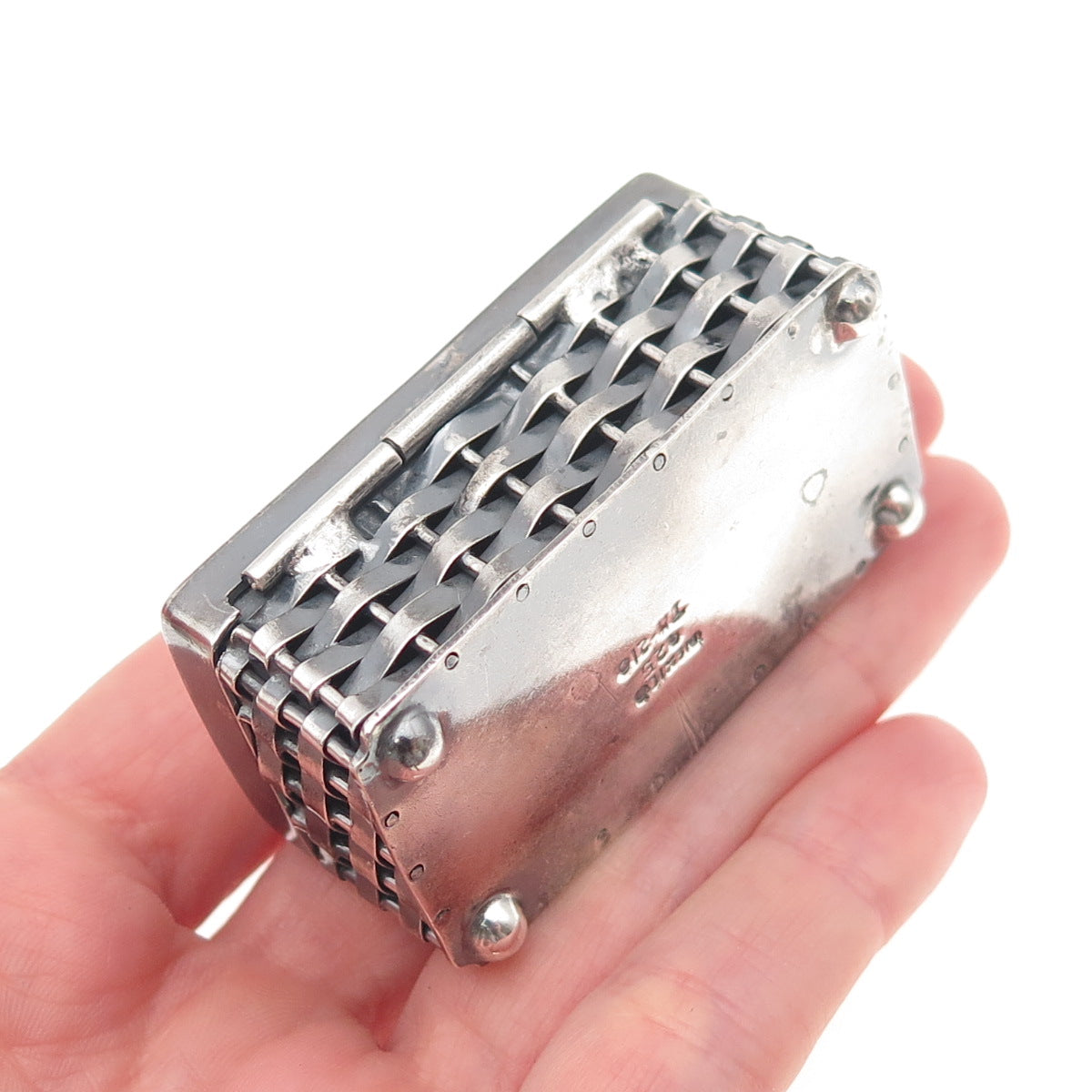 925 Sterling Silver Vintage Mexico Engraved Mesh Oxidized Pill / Snuff Box