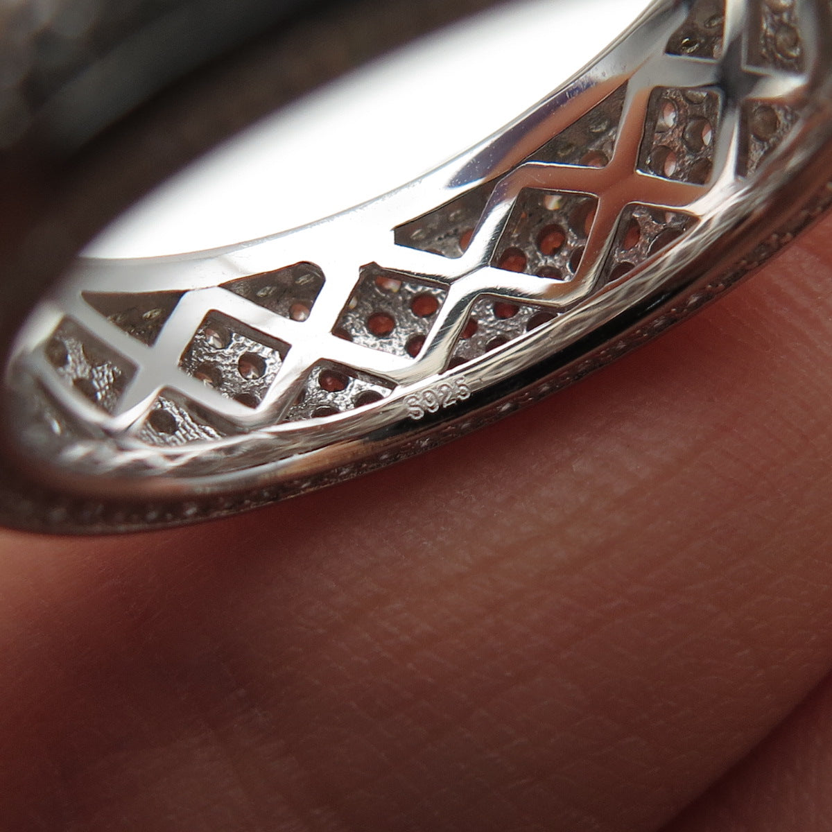 925 Sterling Silver Round-Cut C Z Eternity Band Ring Size 7.25