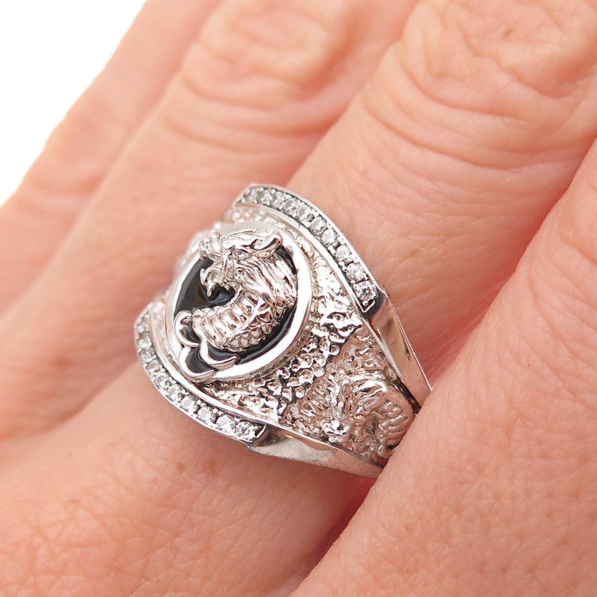 925 Sterling Silver Enamel & C Z Dragon Ring Size 9.25