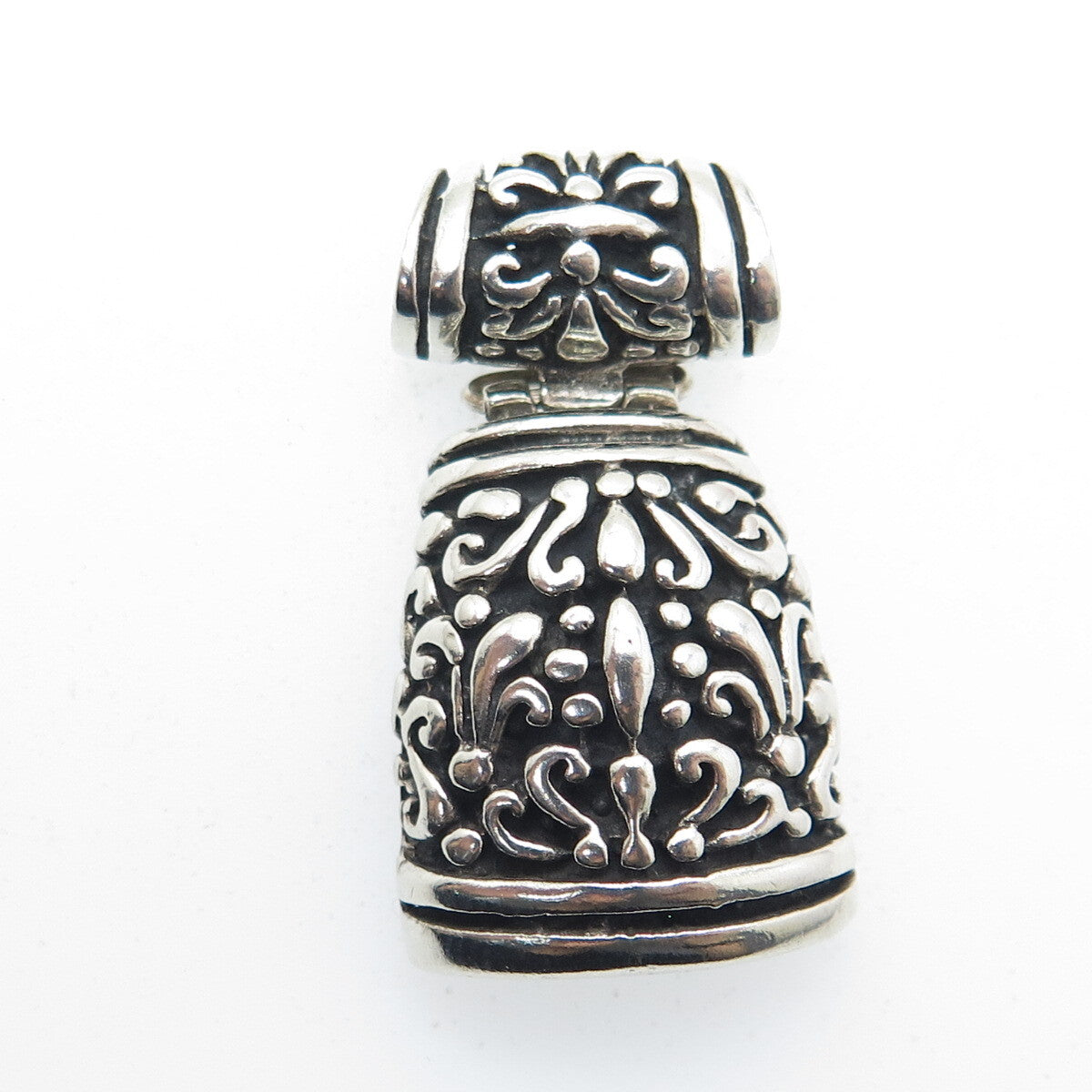 925 Sterling Silver Vintage Mexico Ethnic Pendant
