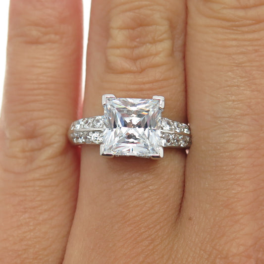 925 Sterling Silver Princess & Round-Cut C Z Engagement Ring Size 7