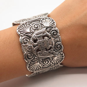 925 Sterling Silver Vintage Peru Coat of Arms Wide Panel Link Bracelet 6.75"