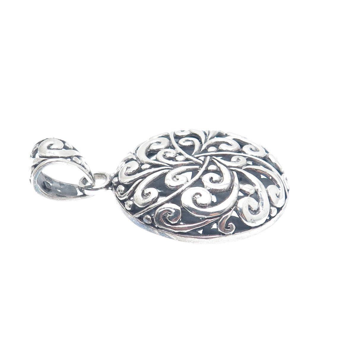 925 Sterling Silver Vintage Floral Ornate Oxidized Round Pendant