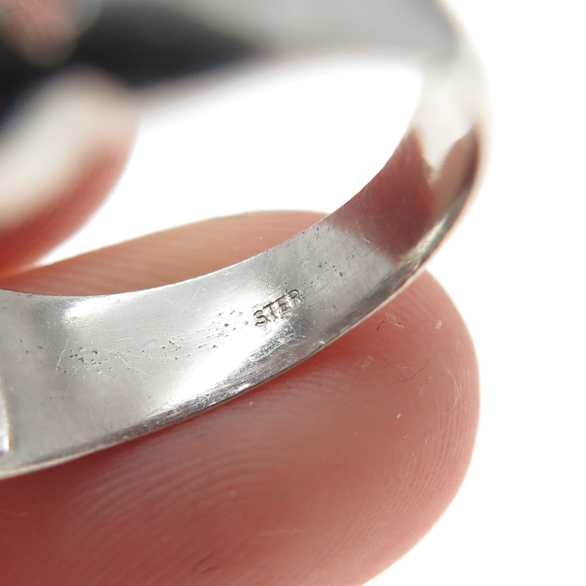 925 Sterling Silver Vintage Round-Cut C Z Swirl Ring Size 5.5
