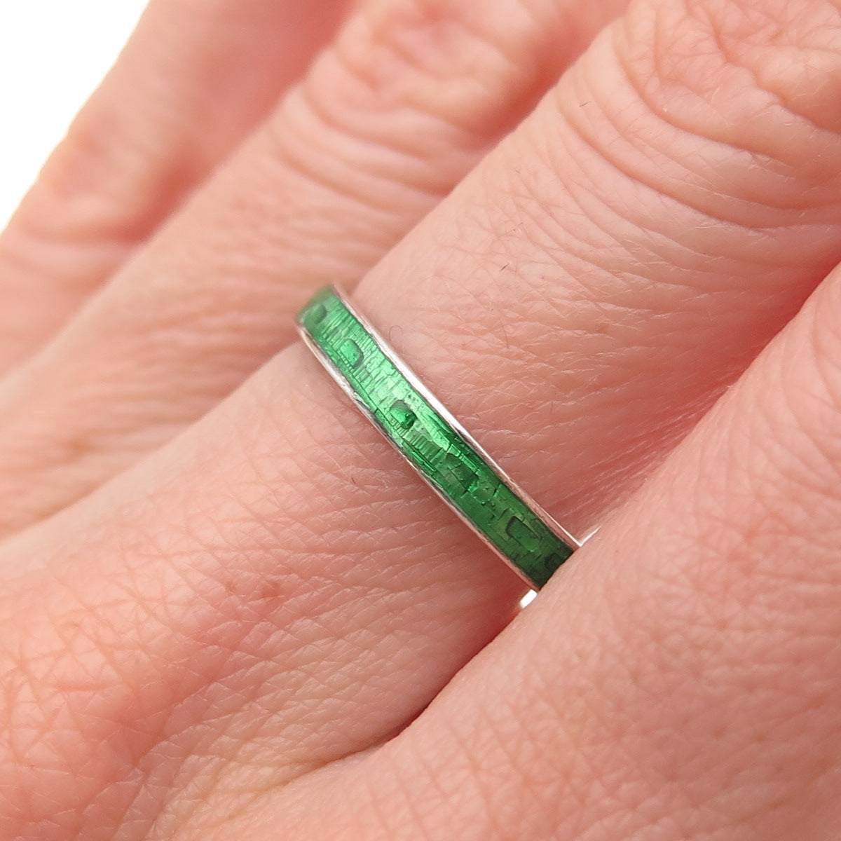 925 Sterling Silver Vintage Enamel Oxidized Band Ring Size 7.5