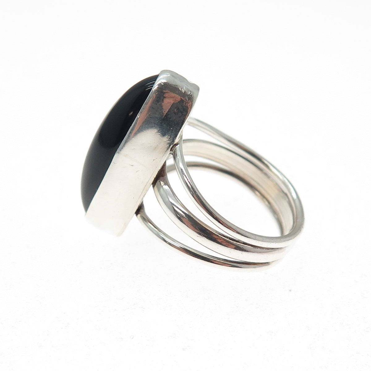 Old Pawn Sterling Silver Vintage Southwestern Black Onyx Tribal Ring Size 7.25