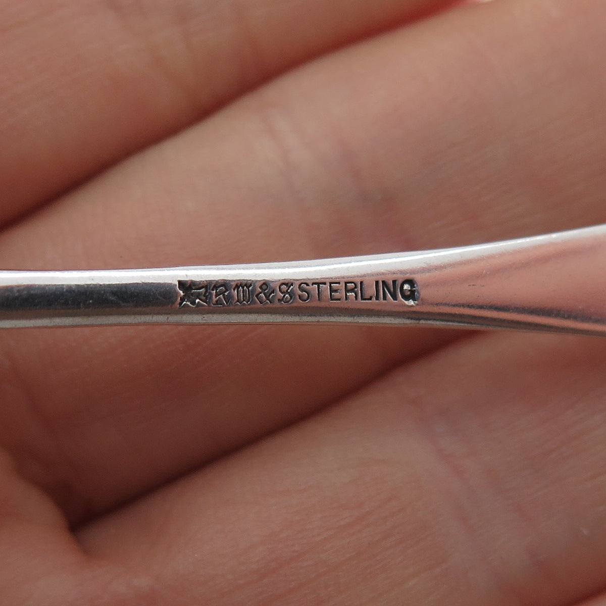 WALLACE 925 Sterling Silver Art Deco Monogram Coffee Spoon