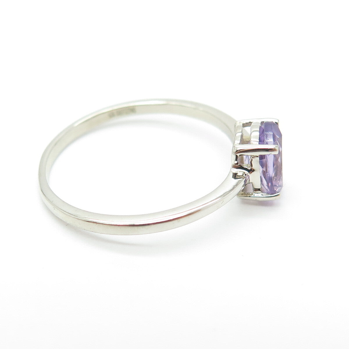 DAZZLERS 925 Sterling Silver Real Oval-Cut Amethyst Ring Size 9
