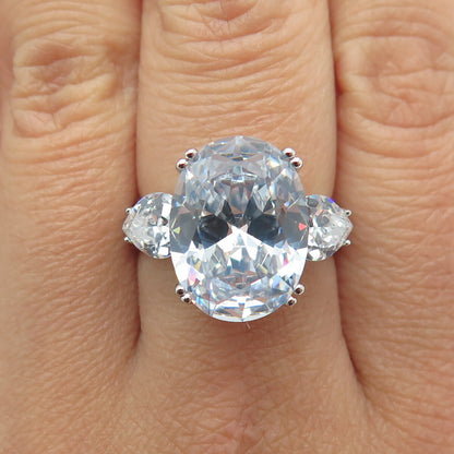 925 Sterling Silver Oval Heart & Round-Cut C Z Engagement Ring Size 8.25
