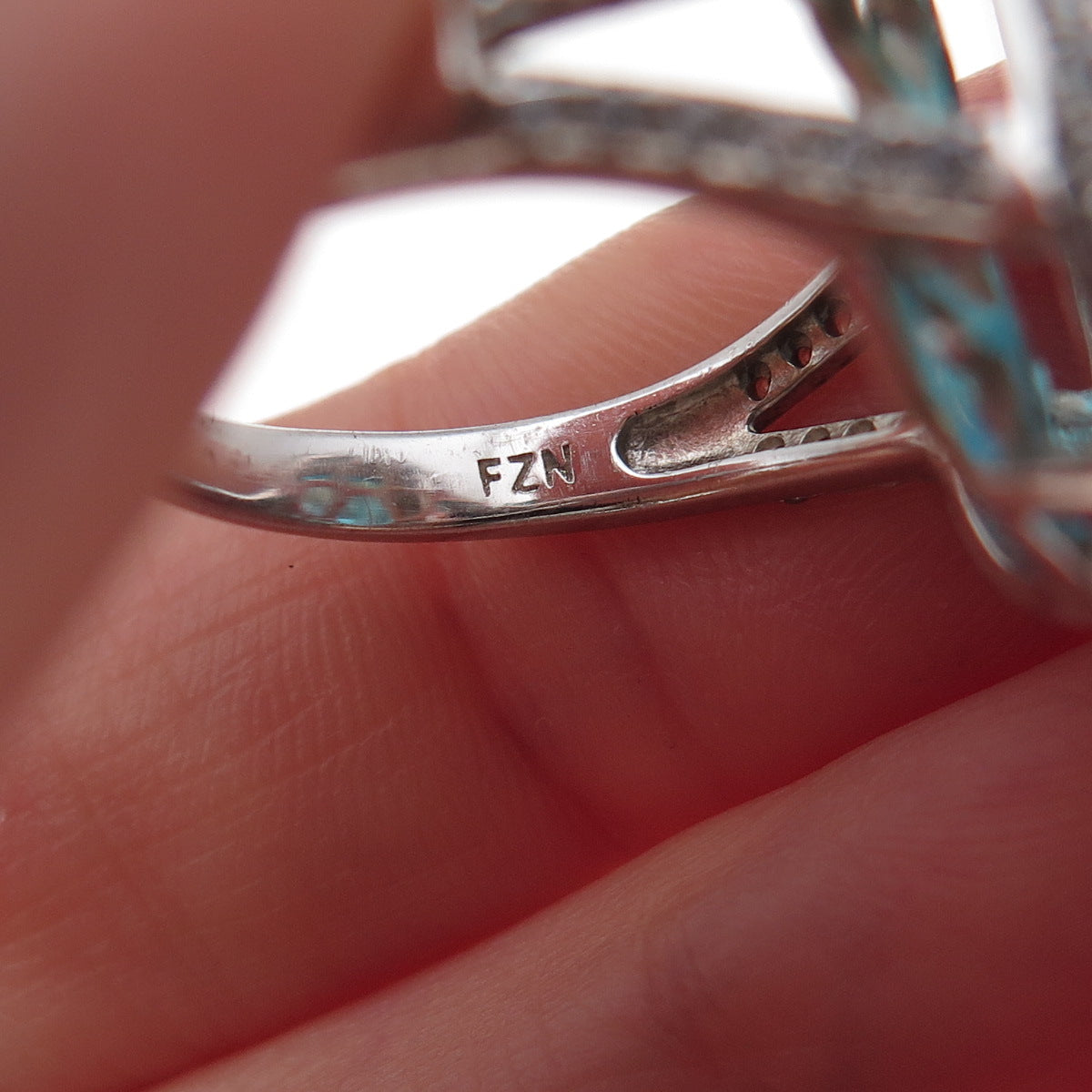 925 Sterling Silver Blue & White C Z Ring Size 7.25