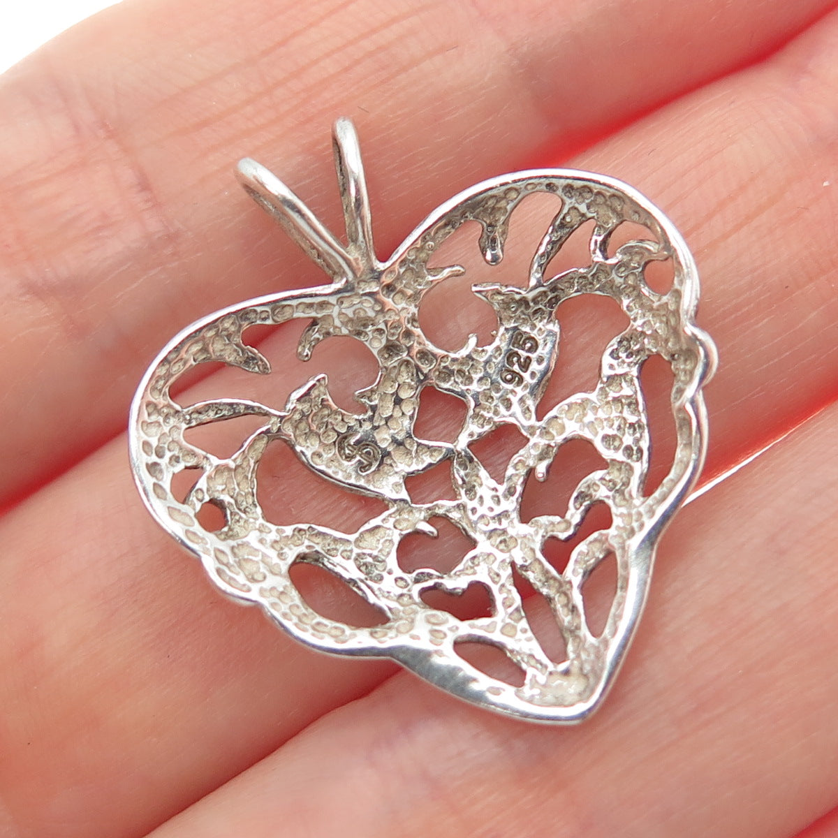 SHUBE 925 Sterling Silver Vintage Ornate Heart Charm Pendant