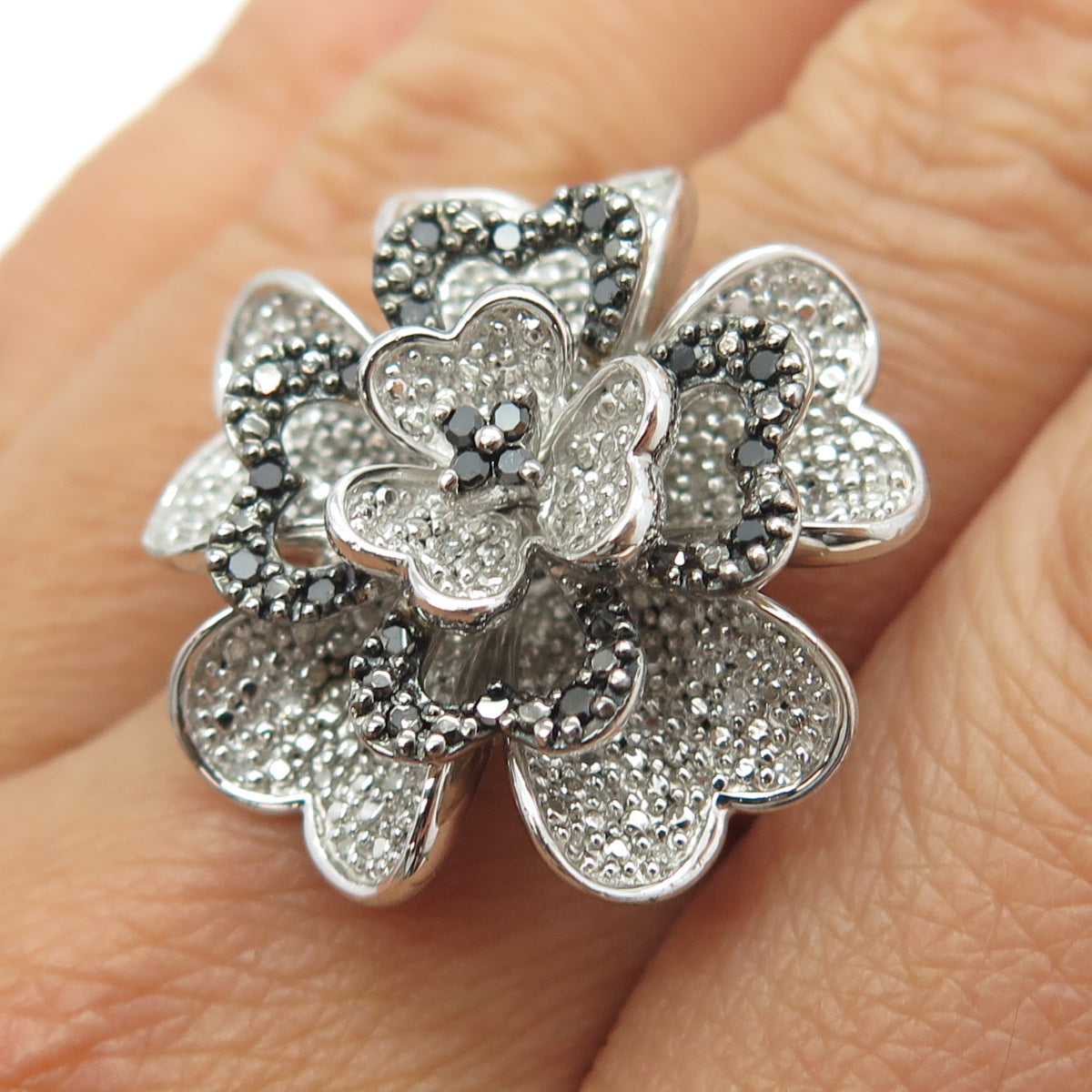 SUN 925 Sterling Silver Real Round-Cut Black White Diamond Flower Ring Size 7.25